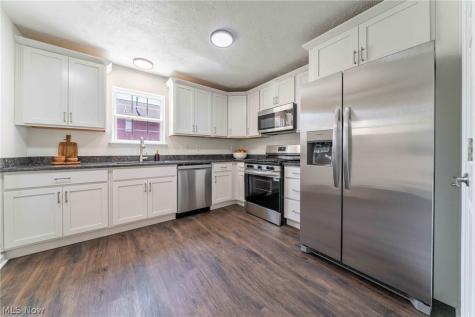 2191 E 68th Street Cleveland OH 44103