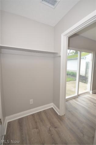 390 Morrison Avenue Cuyahoga Falls OH 44221