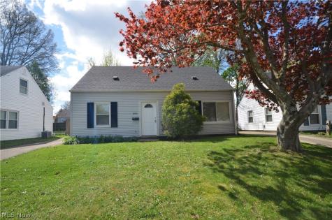 390 Morrison Avenue Cuyahoga Falls OH 44221