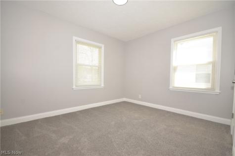 390 Morrison Avenue Cuyahoga Falls OH 44221