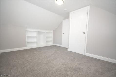 390 Morrison Avenue Cuyahoga Falls OH 44221