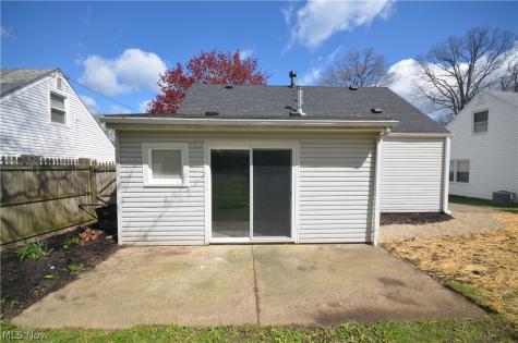 390 Morrison Avenue Cuyahoga Falls OH 44221