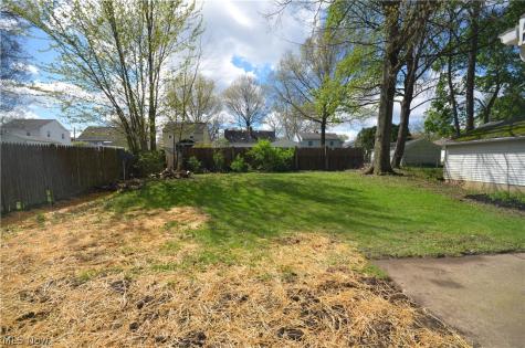 390 Morrison Avenue Cuyahoga Falls OH 44221