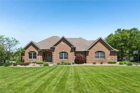 6395 Great Court Circle NW Massillon OH 44646