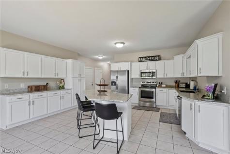 6395 Great Court Circle NW Massillon OH 44646