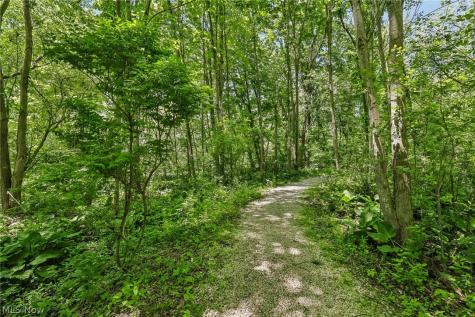 6395 Great Court Circle NW Massillon OH 44646