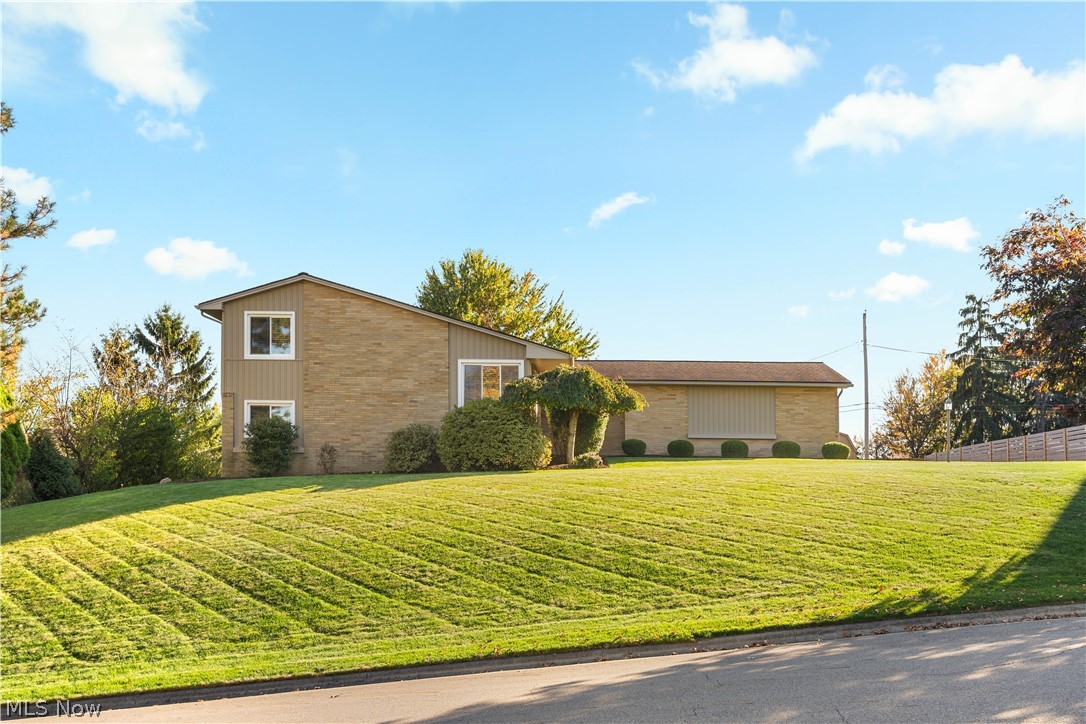2206 56th Street NE Canton OH 44721