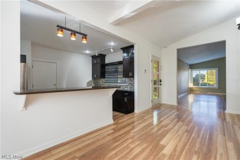 2206 56th Street NE Canton OH 44721