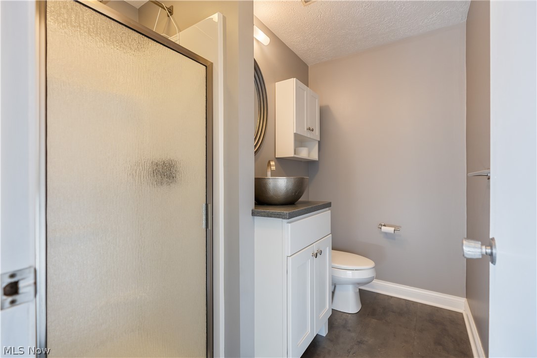 2206 56th Street NE Canton OH 44721