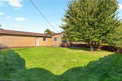 2206 56th Street NE Canton OH 44721