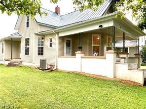 317 E Main Street West Lafayette OH 43845