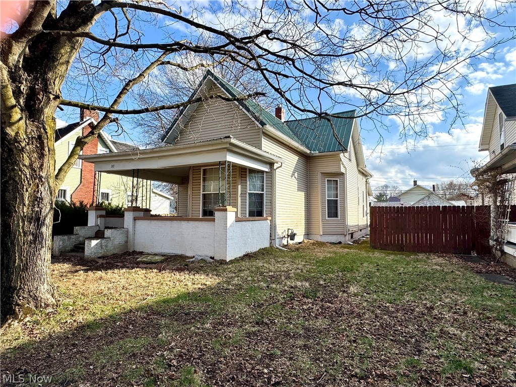 317 E Main Street West Lafayette OH 43845