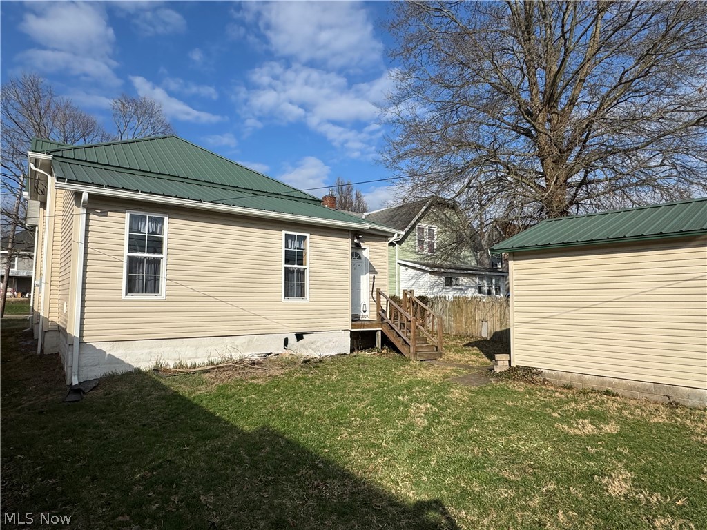 317 E Main Street West Lafayette OH 43845