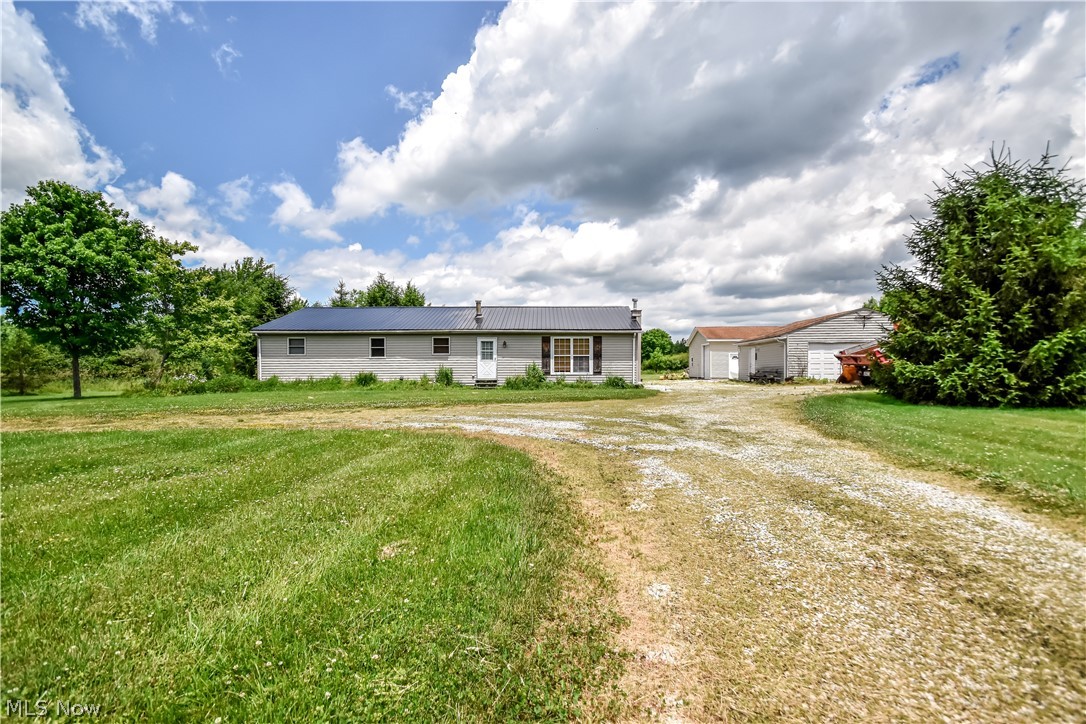 15310 Hart Road Montville OH 44064