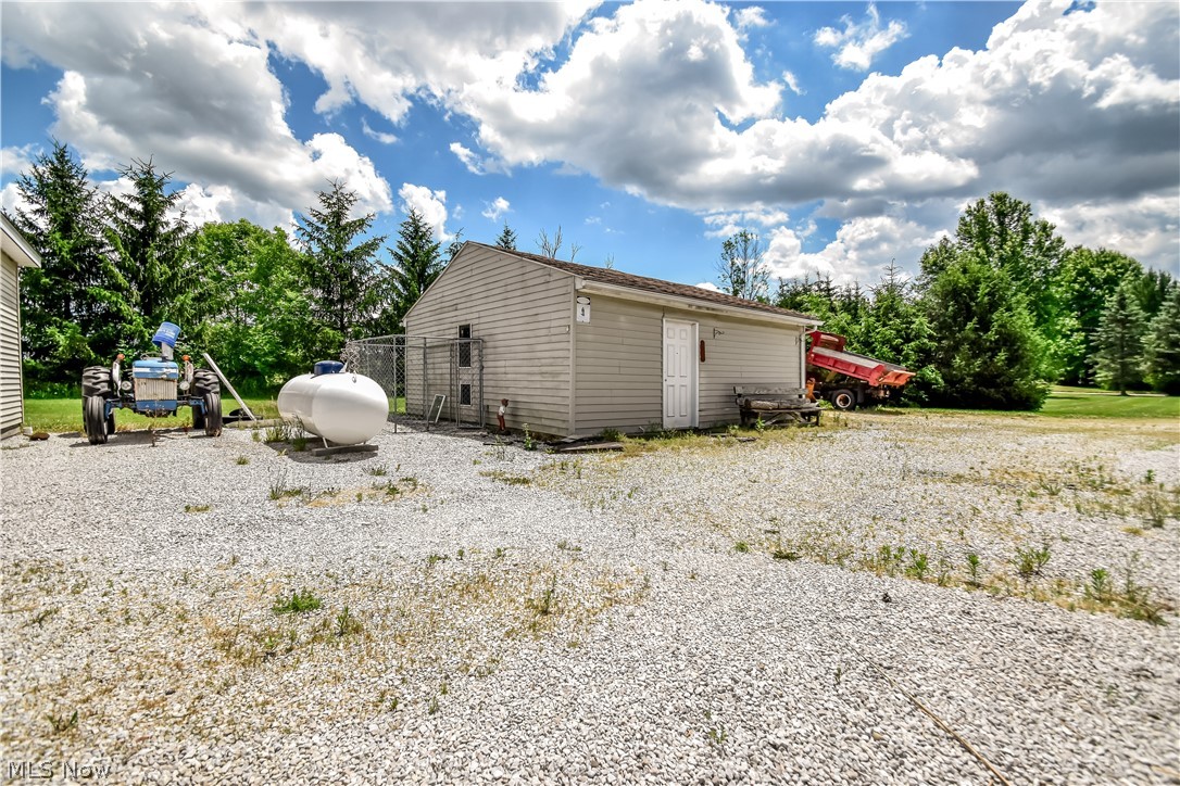 15310 Hart Road Montville OH 44064