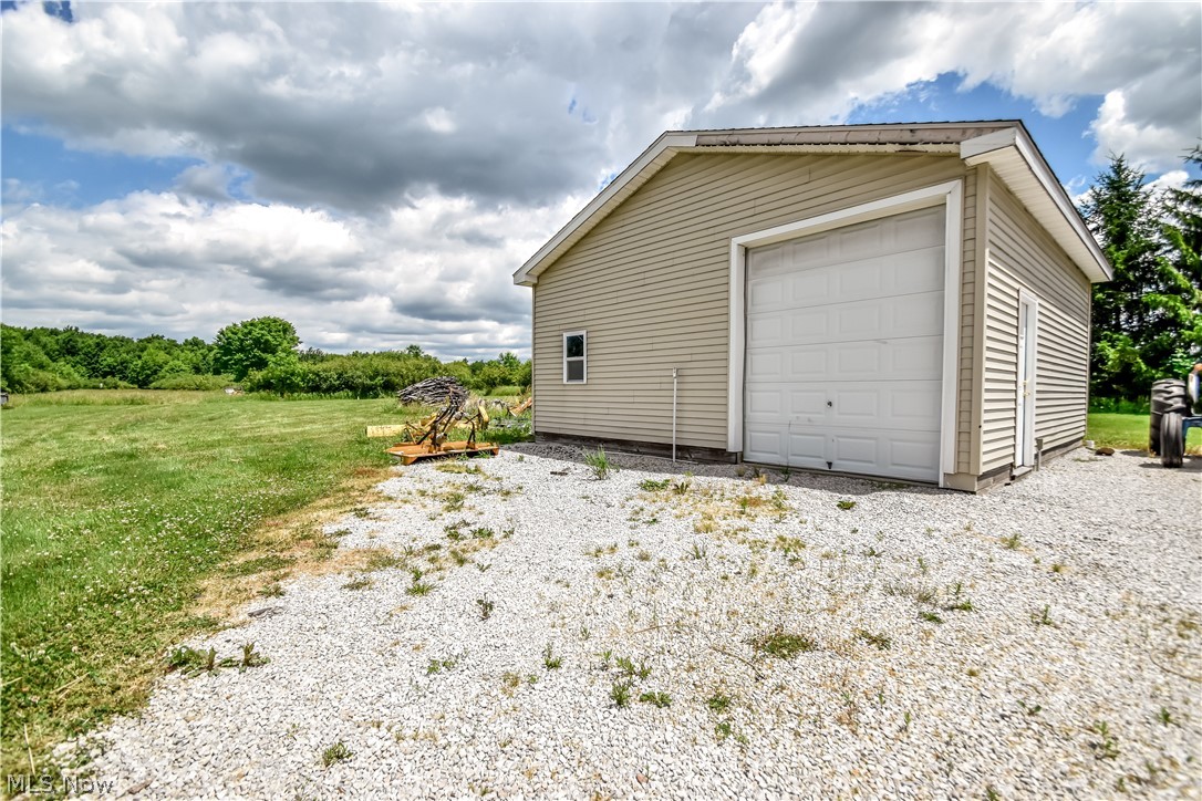 15310 Hart Road Montville OH 44064