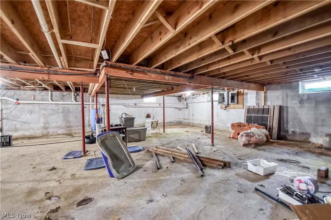 15310 Hart Road Montville OH 44064