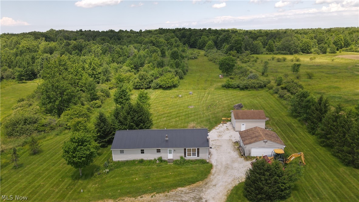15310 Hart Road Montville OH 44064
