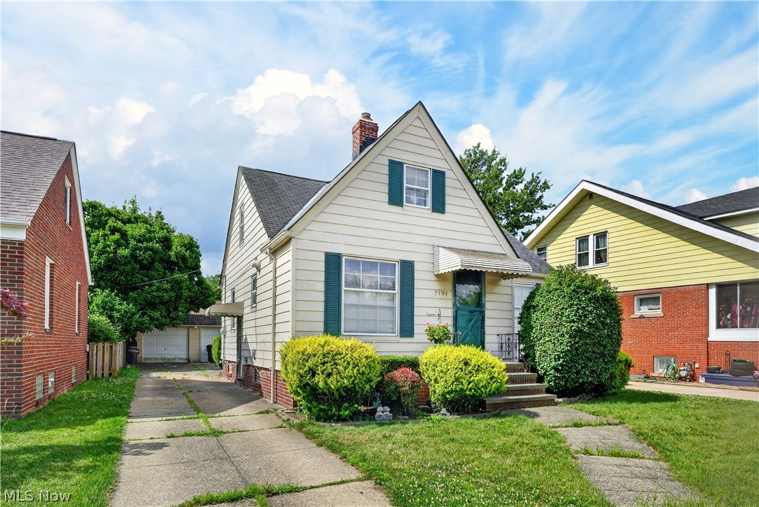 7101 Brownfield Drive Parma OH 44129