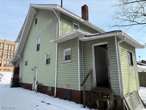 1431 Arnold Avenue NW Canton OH 44703