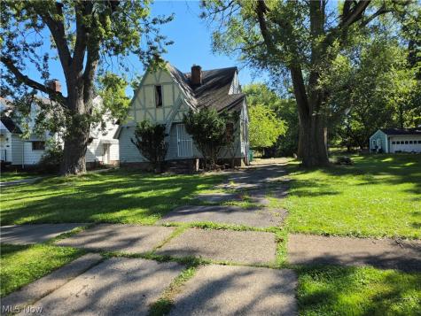 5245 Theodore Street Maple Heights OH 44137