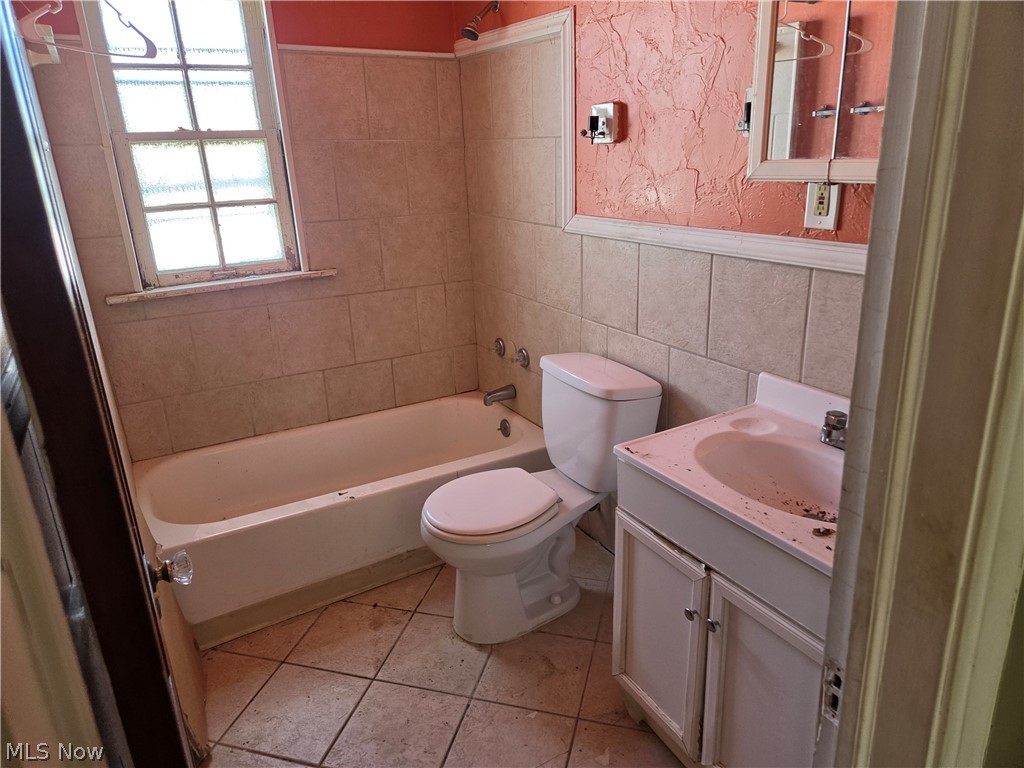 5245 Theodore Street Maple Heights OH 44137