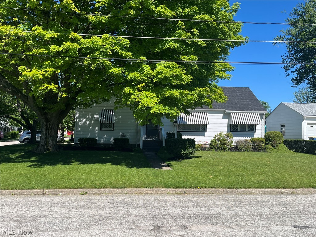708 Allen Avenue Ashtabula OH 44004