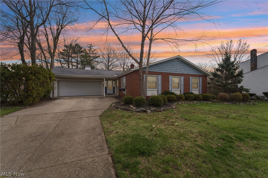 5643 Park Ridge Drive North Olmsted OH 44070