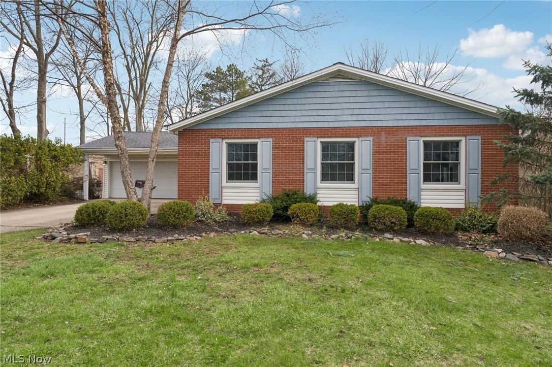 5643 Park Ridge Drive North Olmsted OH 44070