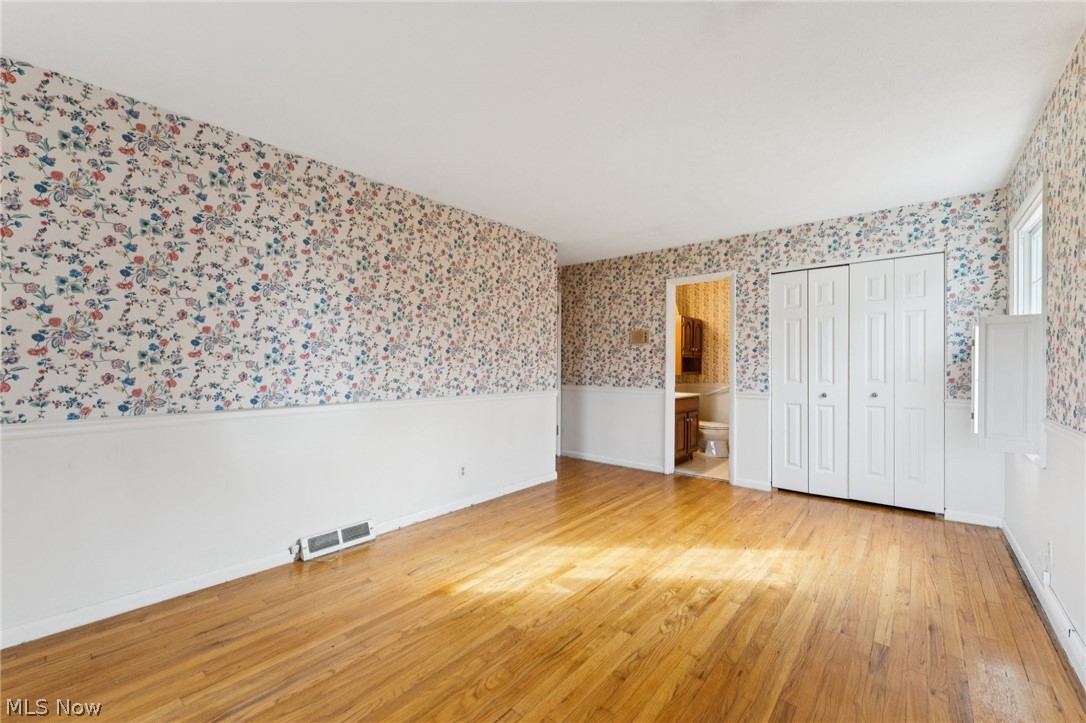 5643 Park Ridge Drive North Olmsted OH 44070