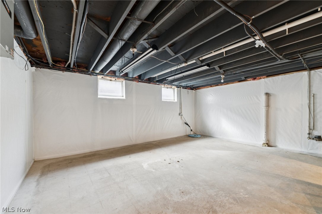 5643 Park Ridge Drive North Olmsted OH 44070