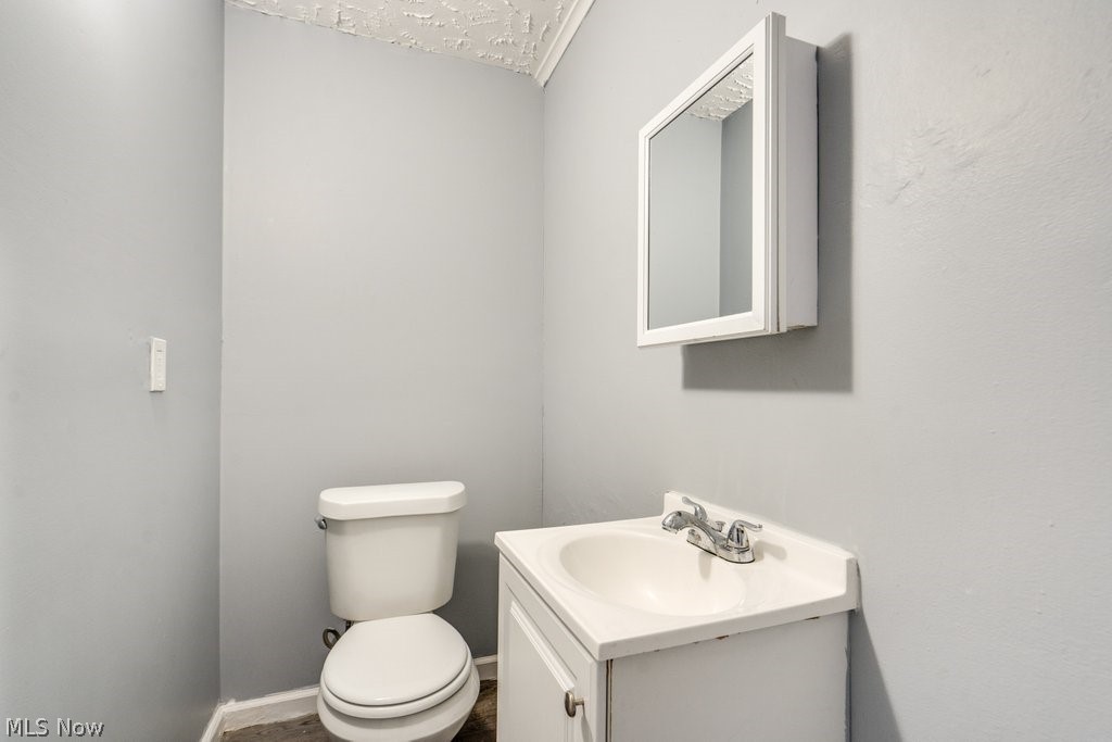1090 Greenwood Avenue Akron OH 44320