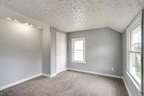 1090 Greenwood Avenue Akron OH 44320