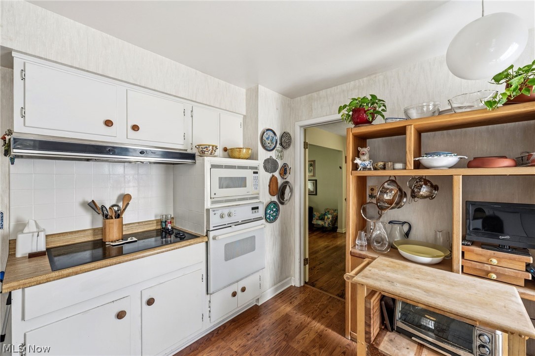 4104 Linnell Road South Euclid OH 44121