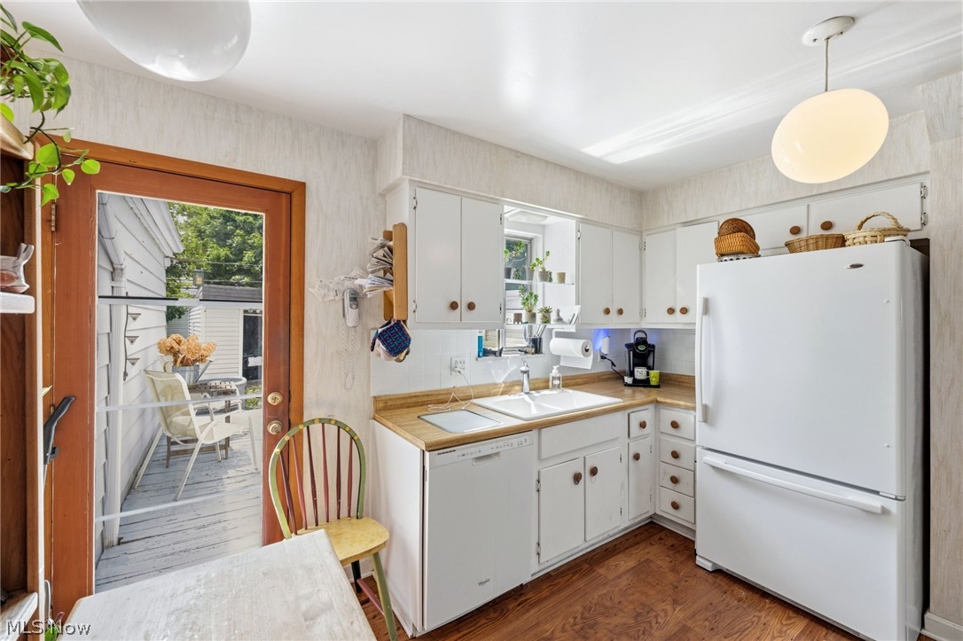 4104 Linnell Road South Euclid OH 44121