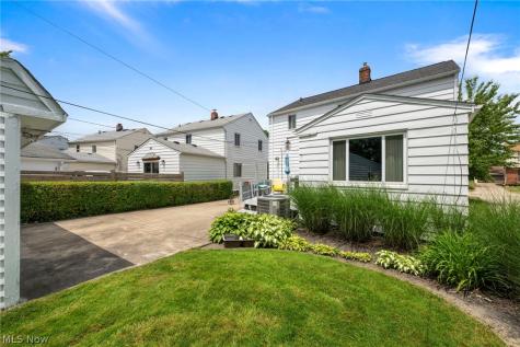 4104 Linnell Road South Euclid OH 44121