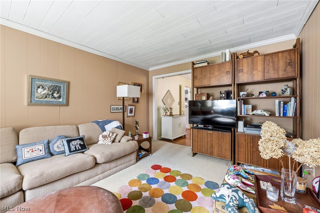 4104 Linnell Road South Euclid OH 44121