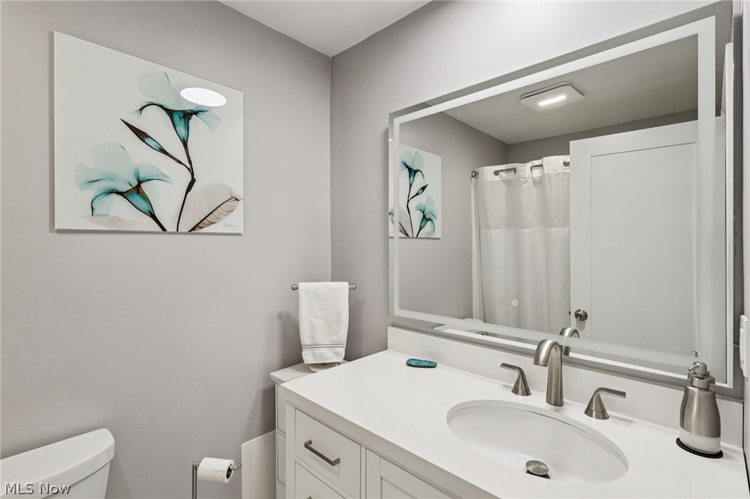 8354 Cloveridge Road Chagrin Falls OH 44022