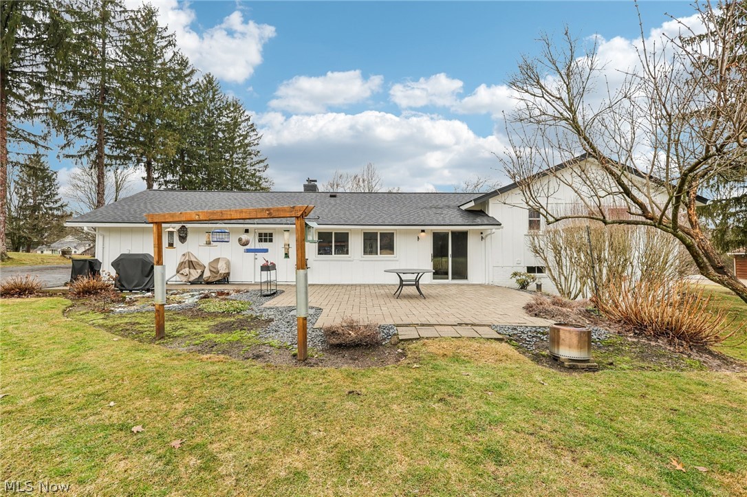 8354 Cloveridge Road Chagrin Falls OH 44022