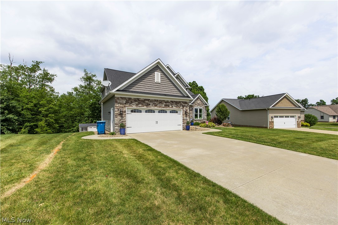 963 Cook Drive Canal Fulton OH 44614