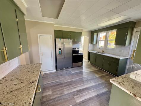 231 Rosenberry Street Alliance OH 44601