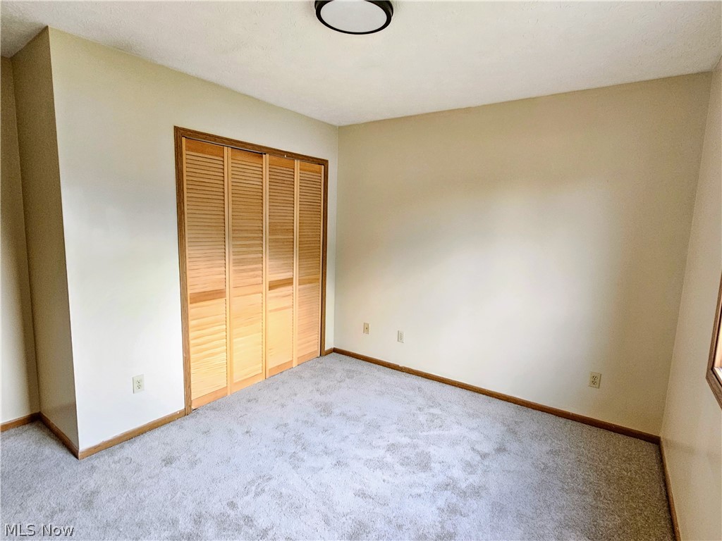 4838 E 86th Street Garfield Heights OH 44125