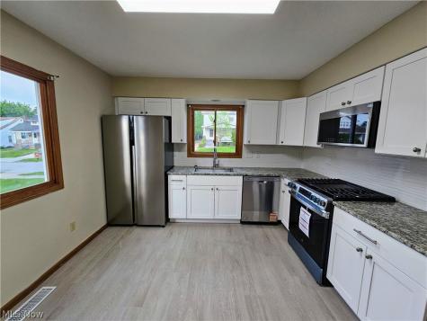 4838 E 86th Street Garfield Heights OH 44125
