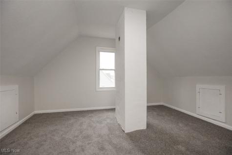 2190 E 86th Street Cleveland OH 44106