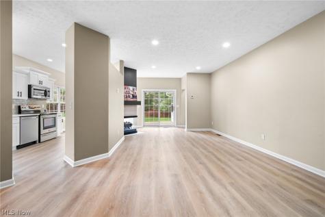116 Vista Court North Olmsted OH 44070