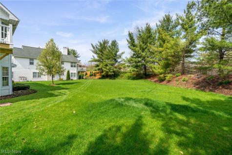 116 Vista Court North Olmsted OH 44070