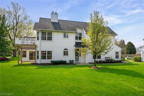 116 Vista Court North Olmsted OH 44070