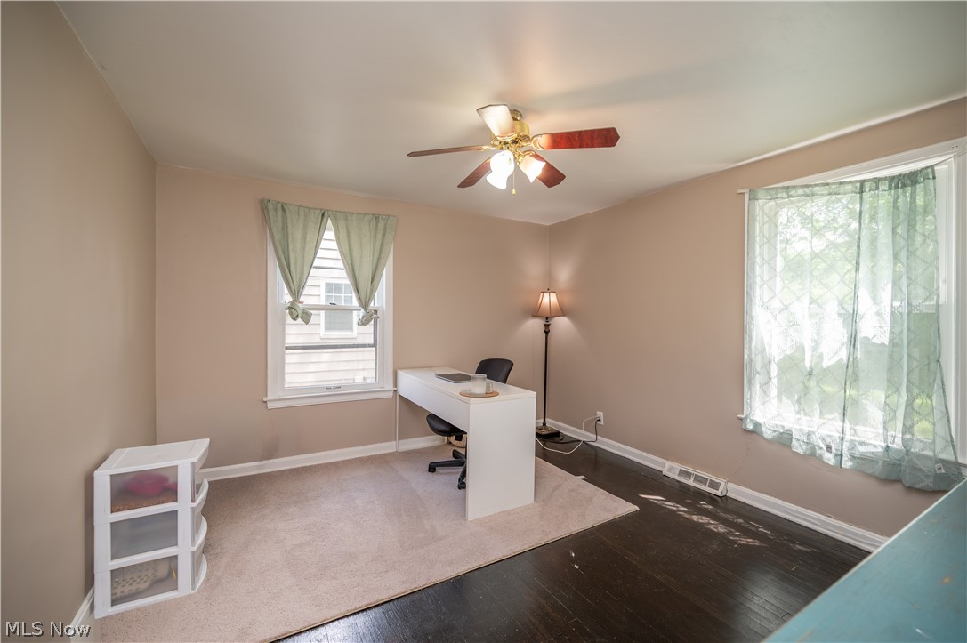 727 Meadowbrook Avenue SE Warren OH 44484