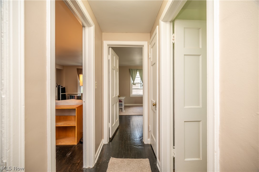 727 Meadowbrook Avenue SE Warren OH 44484