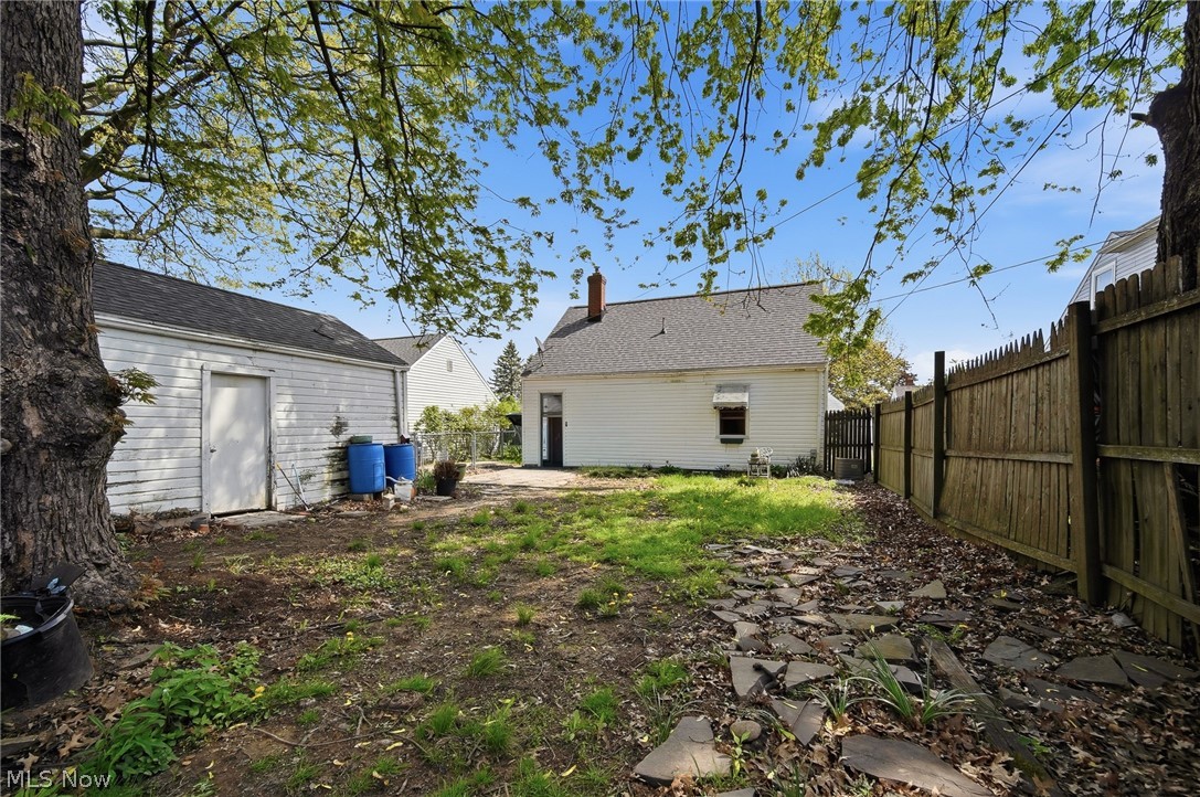 1712 Girard Street Akron OH 44301